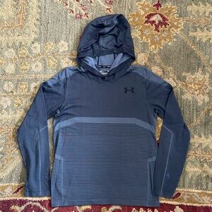 Under Armour youth medium heatgear hoodie